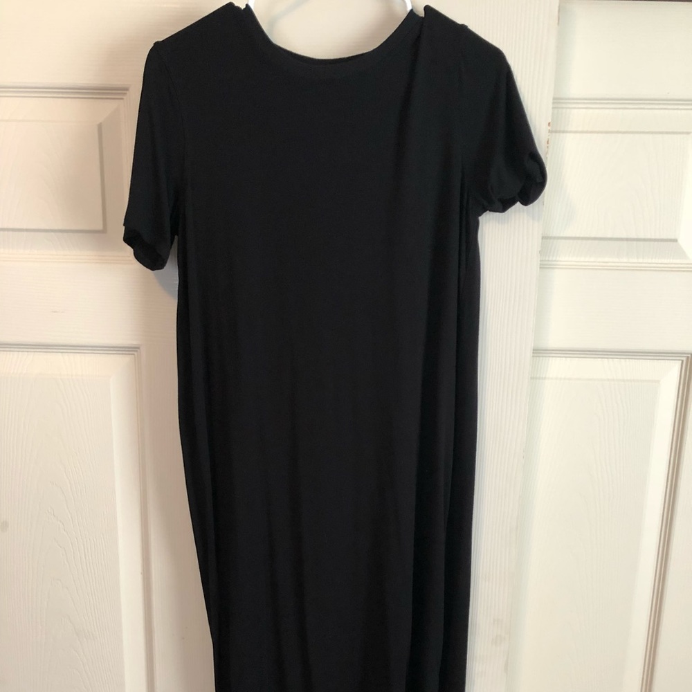 Black t-shirt dress